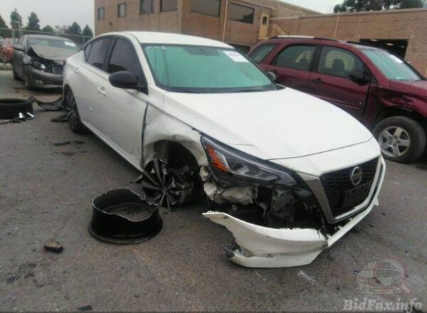 1N4BL4CV3MC198769 NISSAN ALTIMA CAR 2021 WHITE